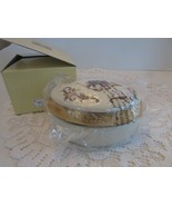 MIKASA FINE PORCELAIN HOLIDAY ELEGANCE HOLLY COVERED BOX TRINKETS  NEW I... - $20.15 CAD