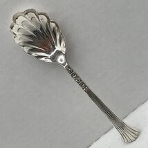 Oneida Silver Floral Queen Sugar Shell Spoon 6 3/8" Silver-Plated Glossy - $7.21