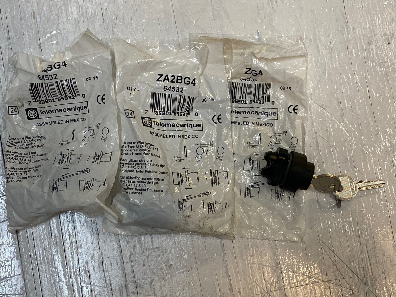 3 Telemecanique Key Selector Switches ZA2BG4 | 64532 (3 qty) - $77.16