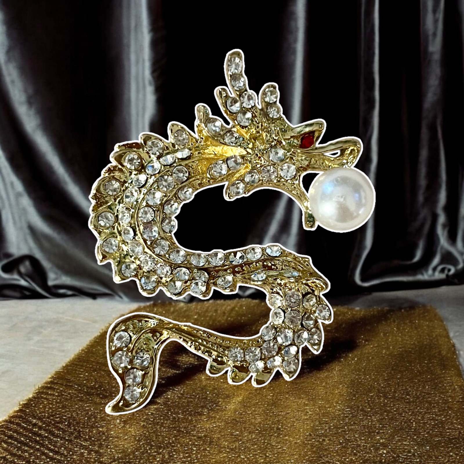 Chinese Style Dragon Brooch for New Year - Creative Rhinestone Pin Accessory wit