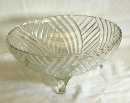 Anchor Hocking Clear Swirl Serving Bowl 3 Footed 8-1/4&quot; AHC60 Vintage - £23.34 GBP