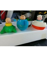 1970s Fisher Price Jumbo People Lot Boat Turtle Teapot 3 People - $415.48 MXN