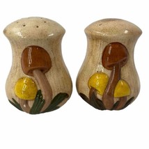 Arnel&#39;s Mushroom Salt And Pepper Shakers Oven Top Large Retro 70s Vintage 4.5&quot; - £27.78 GBP