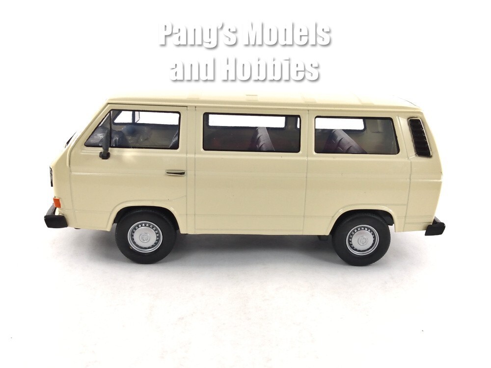 1981 Volkswagen VW T3 Type 2 Bus Van 1/24 Scale Diecast Model - Motormax - WHITE Item image 6