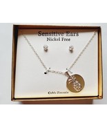 Kohl&#39;s Earring &amp; Necklace Set Silver Cubic Zirconia Studs W Pineapple Pe... - $23.81 CAD