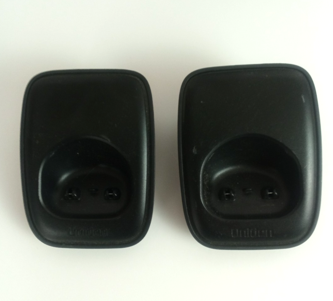 Uniden DECT 6.0 Cordless Phone System 3 Headsets With Digital Answering Machine Item image 3