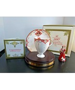 1997 Avon Mrs. P.F.E. Albee Teacup & Saucer Honor Society Award Figurine & Box - £15.40 GBP