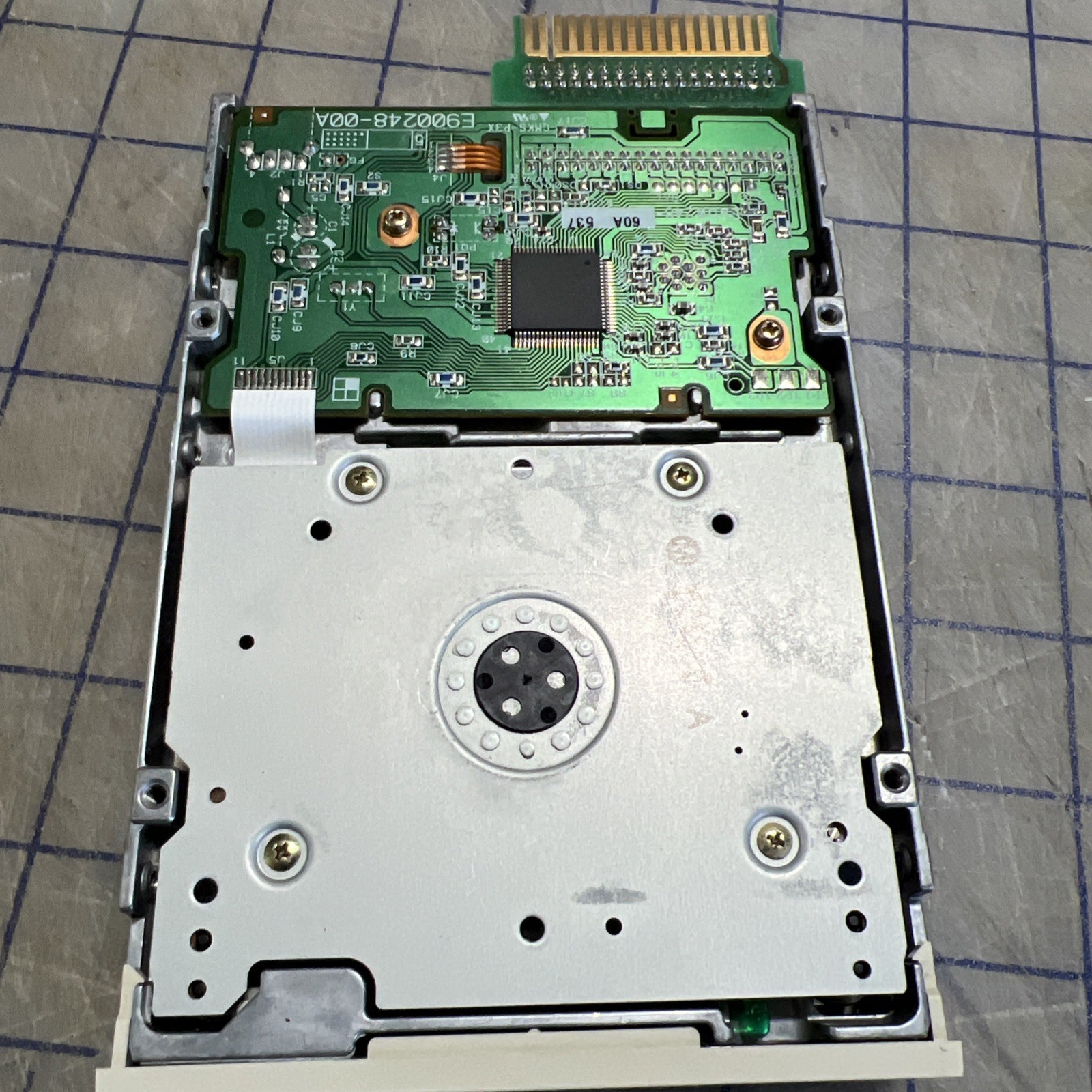 Teac FD-235HF 1.44 MB 3.5 inch Desktop Internal Floppy Drive 193077A2-91... - $15.29