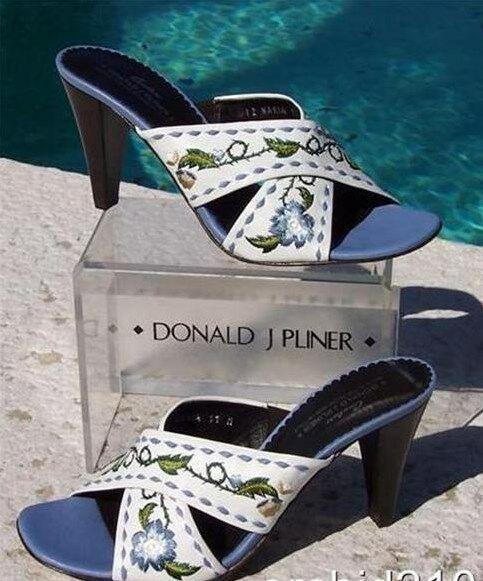Donald Pliner Couture Nappa Leather Shoe NIB Criss Cross Sandal Embroidery $265