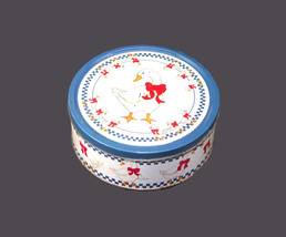 Round cookie tin. White geese, red ribbons, blue checks. American Trends Corp. - £59.77 GBP