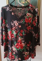 Pioneer Woman ~ 3/4 Sleeves ~ V-Neck ~ Black Floral T-Shirt ~ Size XL (16-18) - £17.93 GBP