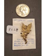 Vintage Gold Tone Guardian Angel Pin - £2.35 GBP