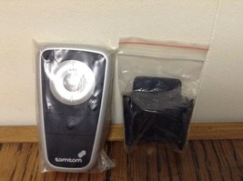 TOMTOM GO 4D00.701 Remote Control &amp; Holder BRAND NEW IN PACKAGE FREE SHIP - $13.94