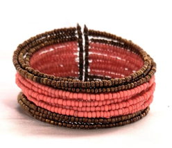 UNB Women&#39;s Jewelry Cuff Bracelet Coral and Glossy Brown Color Seed Beads - £7.11 GBP