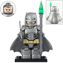 DC Justice League Armored Batman Minifigures Weapons Accessories - £3.19 GBP