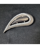 Signed M JENT Textured Swirl Silver Tone Vintage Brooch Pin Vintage Jewe... - £10.27 GBP