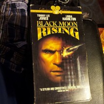 Black Moon Rising (VHS, 1995, R) Tommy Lee Jones, Linda Hamilton, Robert Vaughn - £4.25 GBP
