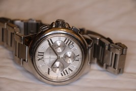 Womans Michael Kors MK-5713 MK5713 Stainless Steel Chronograph Watch pre owned  - $58.75