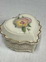 "Celebration Of Love: Love Me Tender" Porcelain Trinket Music Box Heritage House - £7.12 GBP