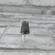 Monopoly Thimble Replacement Metal Pewter Game Piece  - £2.50 GBP