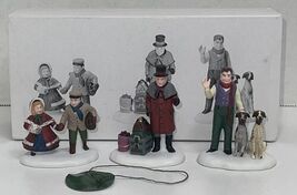 Department 56 RETIRED Heritage Village "Vision Of A Christmas Past" #5817-3 - $18.20