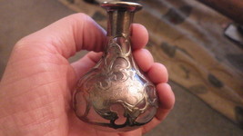 ANTIQUE STERLING SILVER OVERLAY PERFUME BOTTLE - £51.97 GBP