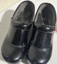 Dansko Professional Black Patent Leather Clogs Womens Size 10 US And 41 EU - £19.72 GBP