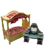 Fisher-Price Loving Family Dollhouse Bedroom Furniture Canopy Bed &amp; Vanity - $15.95 CAD