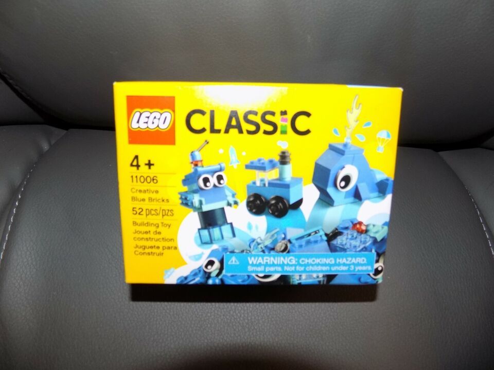 LEGO Creative Blue Bricks LEGO Classic (11006) New Sealed Box - $18.40