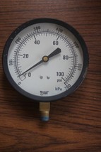 Marshall Town Pressure Gauge 0-100 PSI 0-700 Kpa 010643 - $36.12