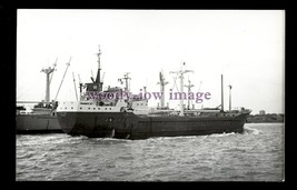 ce2448 - Dutch Coaster - Frisian Trader, off Tilbury - built 1976 - photograph - £2.06 GBP