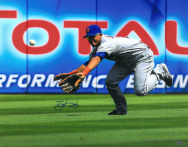 Juan Lagares signed New York Mets 16x20 Photo (diving catch) - £19.50 GBP