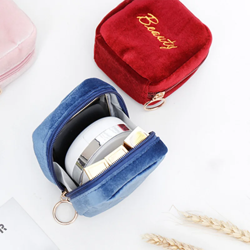 Play Women Girl Sanitary Napkin Storage Bag Travel Lipstick Bag Zipper Makeup Po - £15.69 GBP