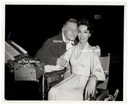 *ON THE DOUBLE (1961) Danny Kaye &amp; Dana Wynter On-Set Posed 8x10 WWII Comedy  - £58.99 GBP