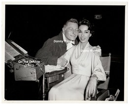 *ON THE DOUBLE (1961) Danny Kaye &amp; Dana Wynter On-Set Posed 8x10 WWII Comedy  - £56.36 GBP