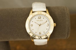 MODERN Costume Jewelry GRUEN Silver Face Quartz Watch Gold Metal Accents - £16.46 GBP