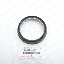 New Genuine OEM Toyota 03-24 4Runner Tacoma FJ GX470 GX460 Front Axle Hu... - $16.28
