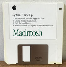 Vtg 1992 Apple Mac Macintosh System 7 Tune-Up Floppy Disk Software V 1.1.1 - $36.99