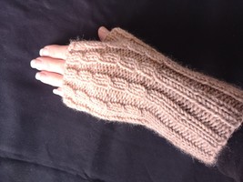 new Twist Knit Fingerless Texting Gloves Mittens Arm Warmers Glovelets Wool Blen - £20.04 GBP