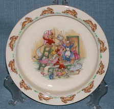 Royal Doulton Bunnykins- Baby Plate /Child&#39;s Bowl -Home Decorating Wallpaper EUC - £5.46 GBP