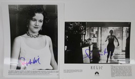 Penelope Ann Miller Autographed Lot of (2) Glossy 8x10 Photos - £39.49 GBP