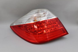 09 10 11 HYUNDAI GENESIS SEDAN LEFT DRIVER SIDE TAIL LIGHT OEM - £105.78 GBP