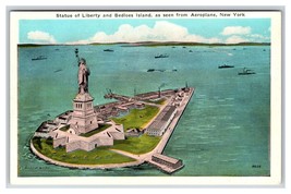 Statue of Liberty Airplane View New York City NY NYC UNP Unused WB Postcard W9 - £1.95 GBP