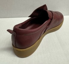 MIZ MOOZ WOMEN&#39;S SLIP ON LEATHER PLATFORM SHOES WINE  37EU / 7US  # K-23 - $88.11