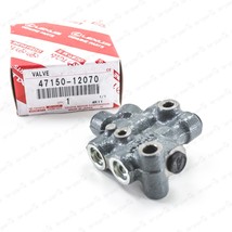 New Genuine Toyota 87-90 03-08 Corolla Matrix Proportioning Valve 47150-... - $141.44