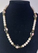 Necklace Strand Faux Pearl Beads Black Floral Gold Tone Metal Spacers 22&quot; - $218.62 MXN