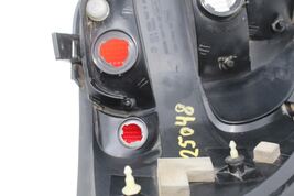 Passenger Right Tail Light Station (small crack) Wgn Fits 02-03 IMPREZA 75968 image 10