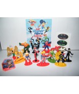 DC Super Hero Girls Figure Set of 14 Toy Kit with Figures, Tattoo and Po... - $21.88 CAD