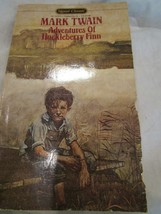 Signet Classics Mark Twain Adventures of Huckleberry Finn Paperback Book Pre-Own - £6.26 GBP