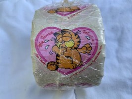 Sealed 1978 Vintage Garfield My Favorite Valentine Sticker Roll 125 Wrapped - £96.97 GBP